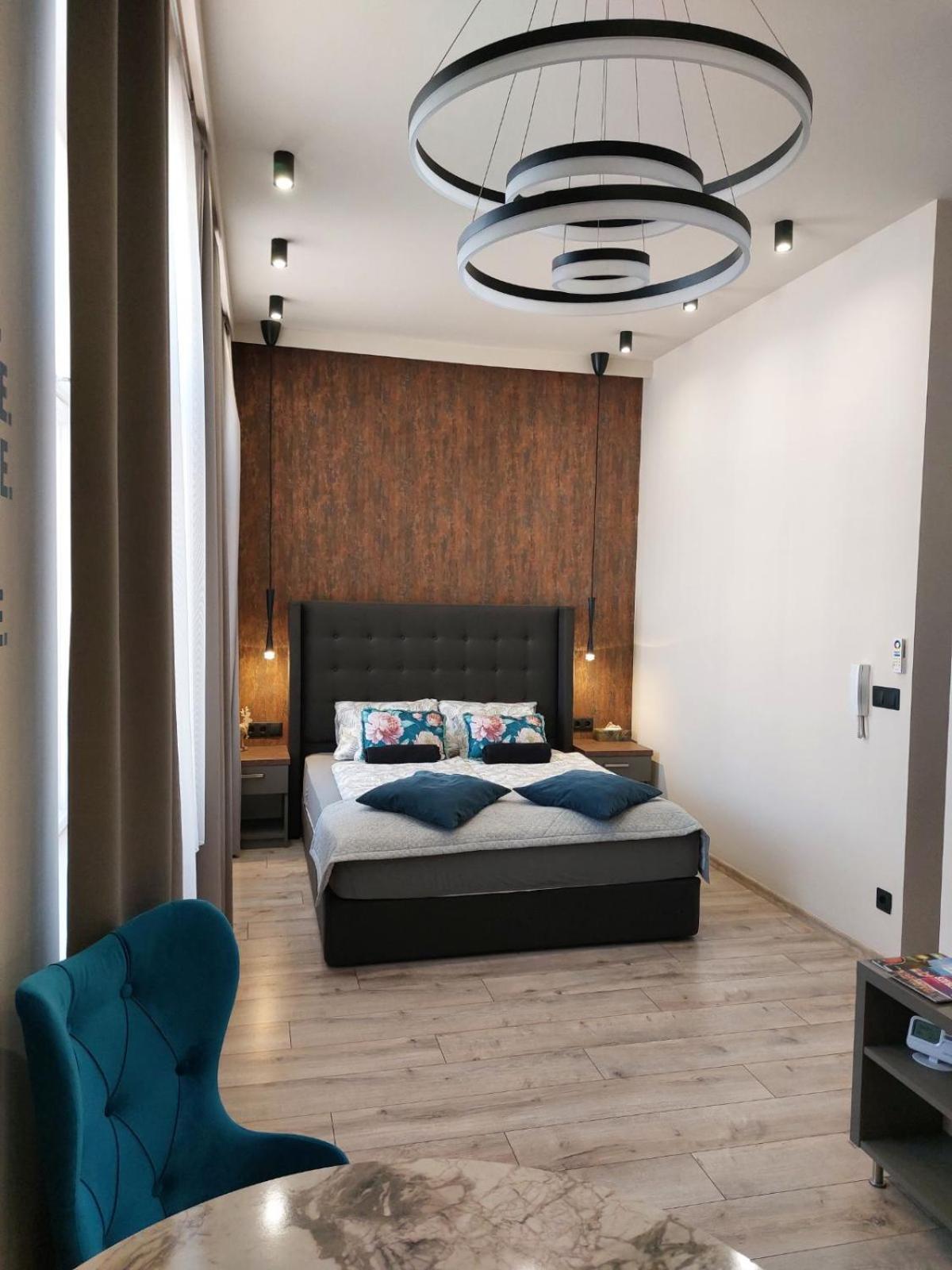 Silver Dawn Apartments Szeged Ngoại thất bức ảnh